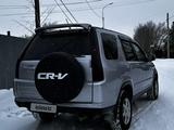 Honda CR-V 2001 года за 5 700 000 тг. в Караганда – фото 2