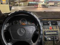 Mercedes-Benz E 280 1996 годаfor1 650 000 тг. в Алматы