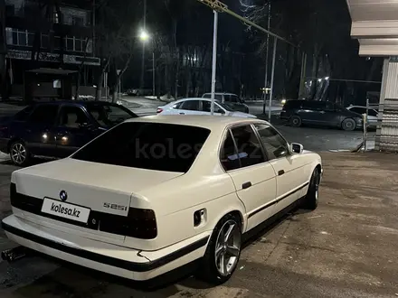 BMW 525 1992 года за 2 000 000 тг. в Алматы – фото 9