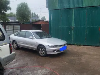 Mitsubishi Galant