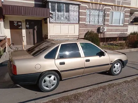 Opel Vectra 1991 года за 850 000 тг. в Тараз – фото 2