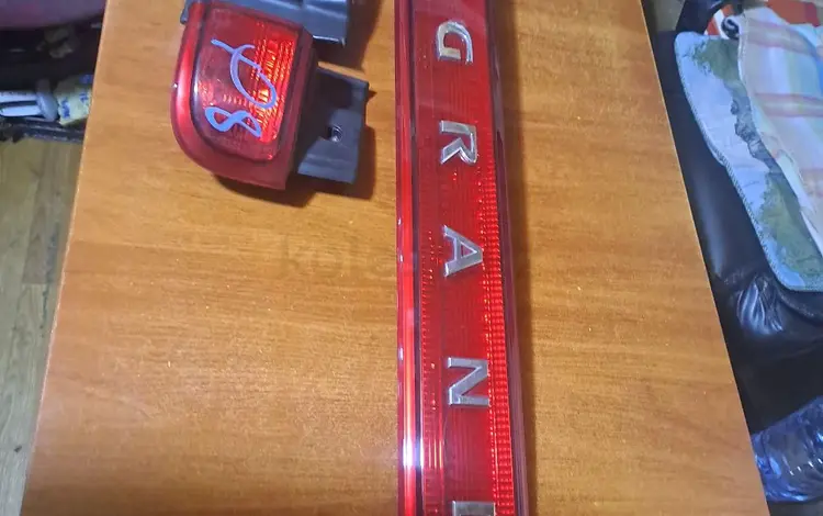 Панорама крышка багажника, фонари. NISSAN ELGRAND за 60 000 тг. в Алматы