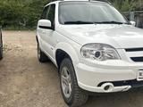 Chevrolet Niva 2014 года за 3 700 000 тг. в Семей – фото 2