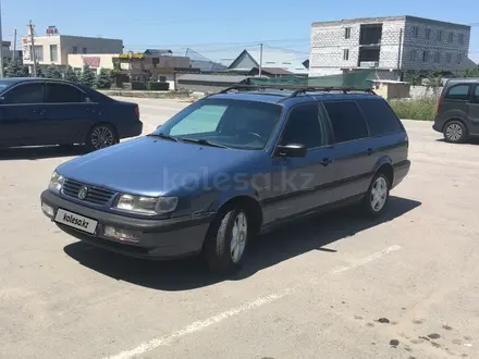 Volkswagen Passat 1997 года за 2 100 000 тг. в Алматы