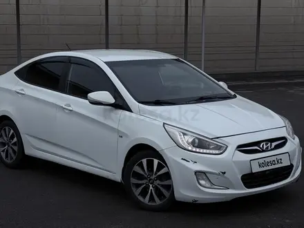 Hyundai Accent, 2013