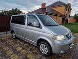 Volkswagen Caravelle 2007 года за 8 500 000 тг. в Петропавловск