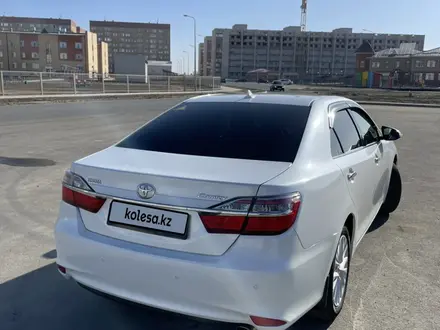 Toyota Camry 2015 года за 12 500 000 тг. в Атырау – фото 18