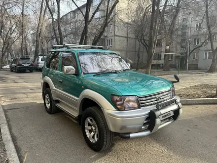 Toyota Land Cruiser Prado 1998 года за 5 500 000 тг. в Алматы – фото 2