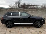 Porsche Cayenne 2004 года за 5 500 000 тг. в Алматы – фото 2