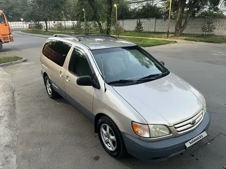 Toyota Sienna 2002 года за 7 000 000 тг. в Алматы