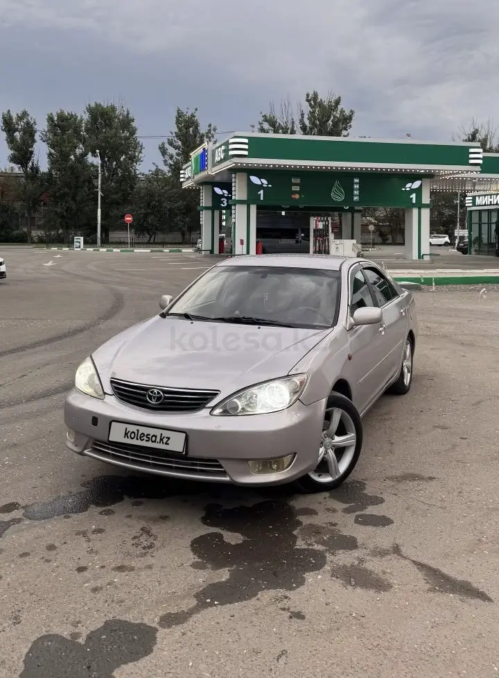 Toyota Camry, 2006