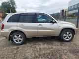 Toyota RAV4 2005 года за 5 500 000 тг. в Семей