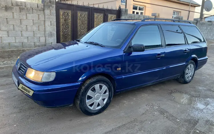 Volkswagen Passat 1995 годаүшін1 650 000 тг. в Сарыагаш