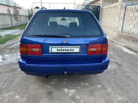 Volkswagen Passat 1995 года за 1 650 000 тг. в Сарыагаш – фото 7
