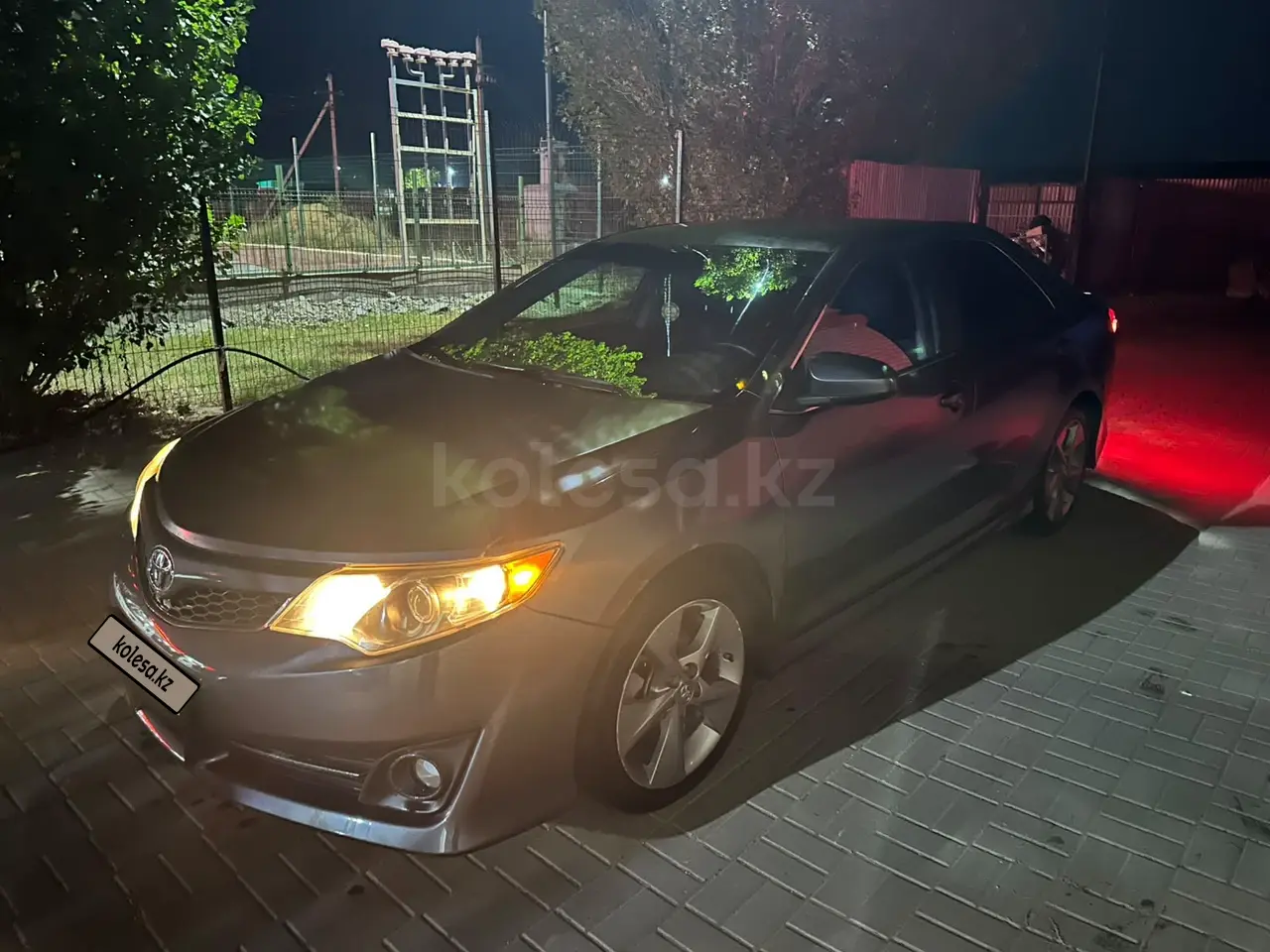 Toyota Camry, 2013