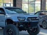 Toyota Tacoma 2015 года за 12 000 000 тг. в Актау – фото 2