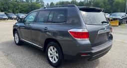 Toyota Highlander 2013 годаүшін8 800 000 тг. в Аральск – фото 2