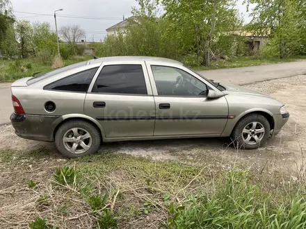 Opel Vectra 1996 года за 1 500 000 тг. в Петропавловск – фото 6