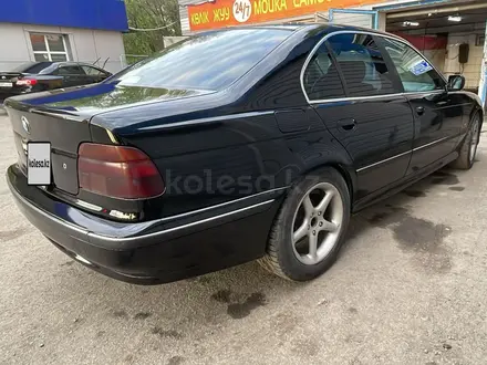 BMW 528 1997 года за 2 800 000 тг. в Алматы – фото 5