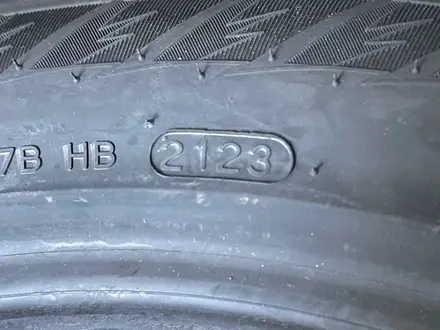 Hankook Winter i'Pike X W429A 255/45 R20 105T за 250 000 тг. в Астана – фото 3