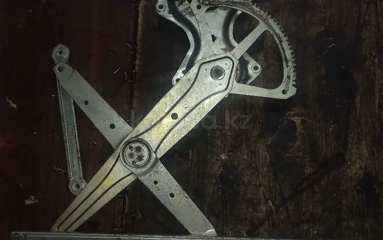 Стекло подъёмник за 15 000 тг. в Алматы