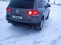 Volkswagen Touareg 2007 годаfor5 000 000 тг. в Астана