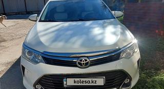 Toyota Camry 2017 года за 10 700 000 тг. в Усть-Каменогорск