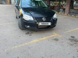 Volkswagen Polo 2004 годаүшін1 500 000 тг. в Алматы