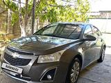 Chevrolet Cruze 2012 года за 2 600 000 тг. в Шымкент – фото 3