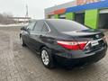 Toyota Camry 2015 года за 5 600 000 тг. в Актобе – фото 4