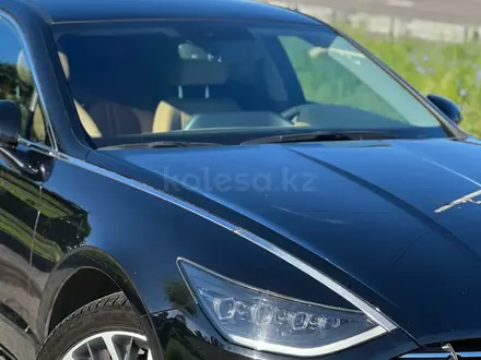 Hyundai Sonata 2022 года за 14 000 000 тг. в Алматы – фото 2