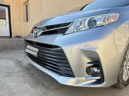 Toyota Sienna 2016 года за 10 500 000 тг. в Актау – фото 5