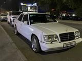 Mercedes-Benz E 320 1995 года за 2 000 000 тг. в Алматы