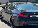 BMW 530 2022 года за 26 000 000 тг. в Астана – фото 5