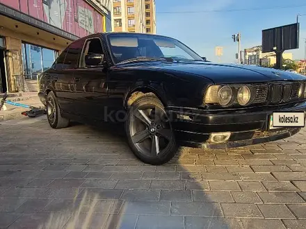 BMW 530 1993 года за 1 500 000 тг. в Шымкент – фото 3