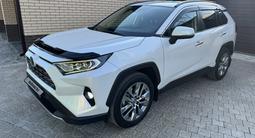 Toyota RAV4 2021 годаүшін20 500 000 тг. в Караганда