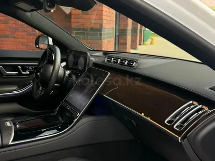 Mercedes-Benz S 500 2021 года за 63 000 000 тг. в Астана – фото 21