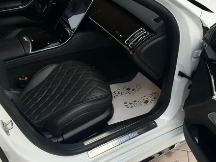 Mercedes-Benz S 500 2021 года за 63 000 000 тг. в Астана – фото 31