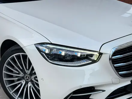 Mercedes-Benz S 500 2021 года за 63 000 000 тг. в Астана – фото 10
