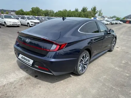 Hyundai Sonata 2022 года за 9 213 000 тг. в Алматы – фото 4