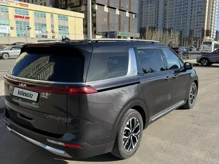 Kia Carnival 2022 года за 14 900 000 тг. в Астана – фото 4