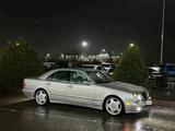 Mercedes-Benz E 320 2001 года за 3 700 000 тг. в Жанаозен – фото 2