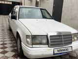 Mercedes-Benz E 260 1993 года за 1 300 000 тг. в Алматы – фото 2