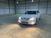 Toyota Camry 2010 года за 6 800 000 тг. в Атырау