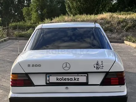 Mercedes-Benz E 200 1990 года за 1 800 000 тг. в Жаркент – фото 3