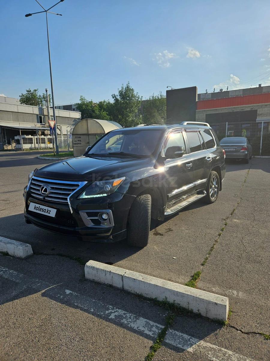 Lexus LX 570 2011 г.