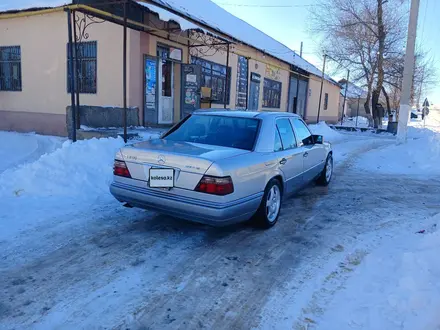 Mercedes-Benz E 280 1995 года за 5 500 000 тг. в Шымкент – фото 3