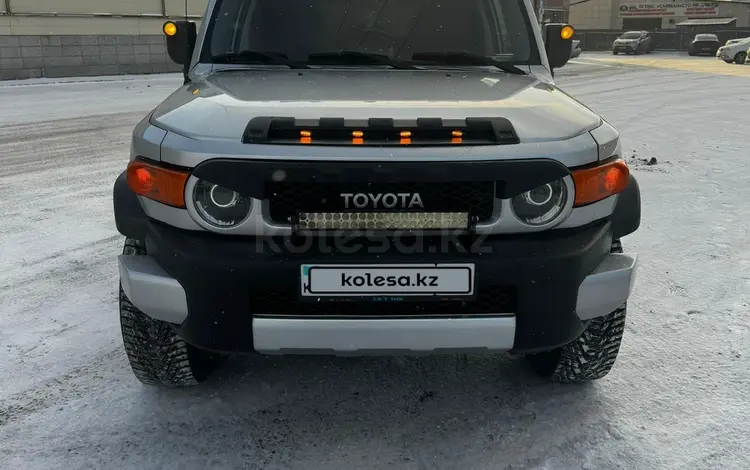 Toyota FJ Cruiser 2008 года за 15 000 000 тг. в Павлодар