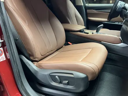 BMW X6 2017 года за 16 295 000 тг. в Алматы – фото 20