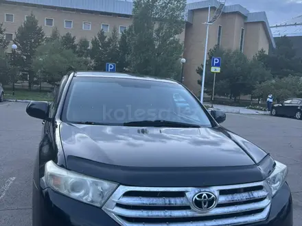 Toyota Highlander 2011 года за 13 000 000 тг. в Астана – фото 9